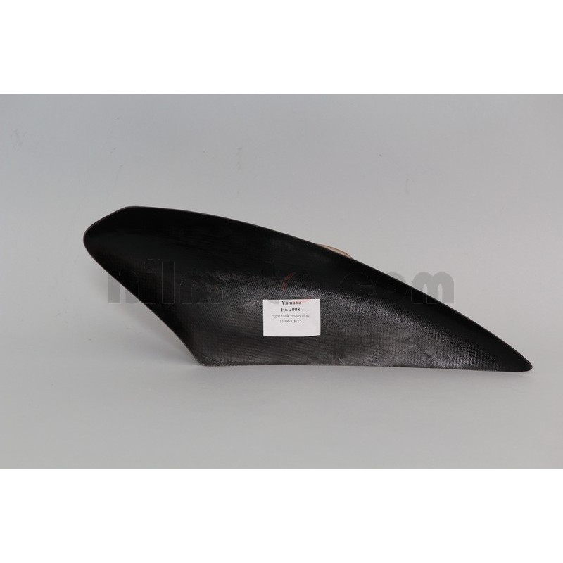 Protector deposito derecho fibra carbono TFSuperbike Yamaha R6R 08-