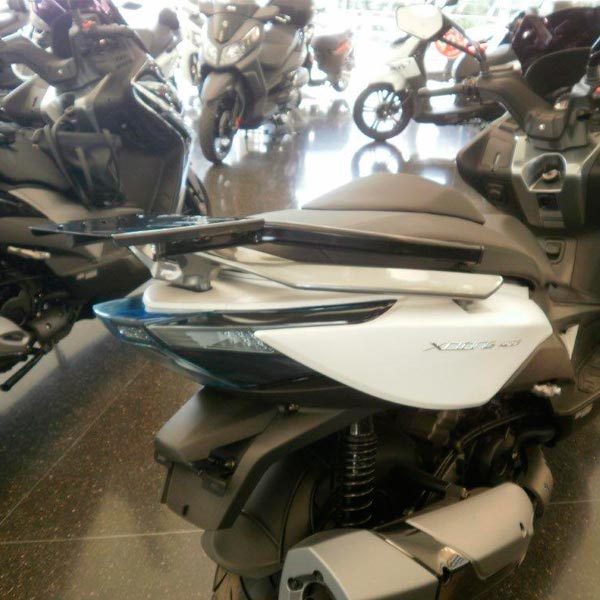 Parrilla portaequipajes sin tirantes Kymco Xciting 400