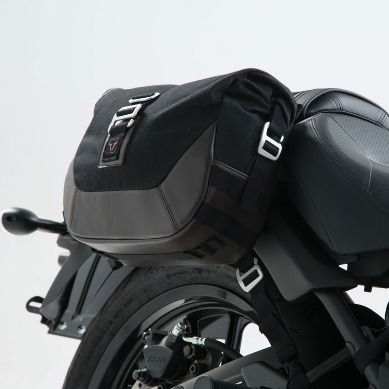 Juego bolsas y soportes legend Gear Kawasaki Vulcan S Negro