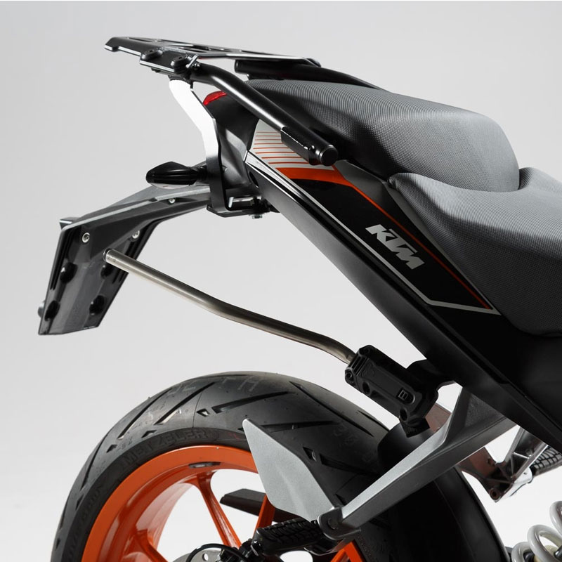 Juego de alforjas PRO BLAZE con soportes KTM Duke 125-200 11-16 y 390 13-16