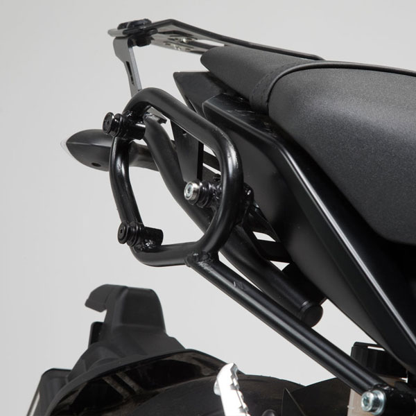 Kit maletas laterales URBAN Yamaha MT09 16-