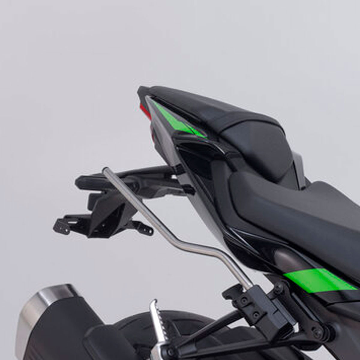 Juego de alforjas PRO BLAZE H y soportes Kawasaki ZX6R y ZX4RR 24+