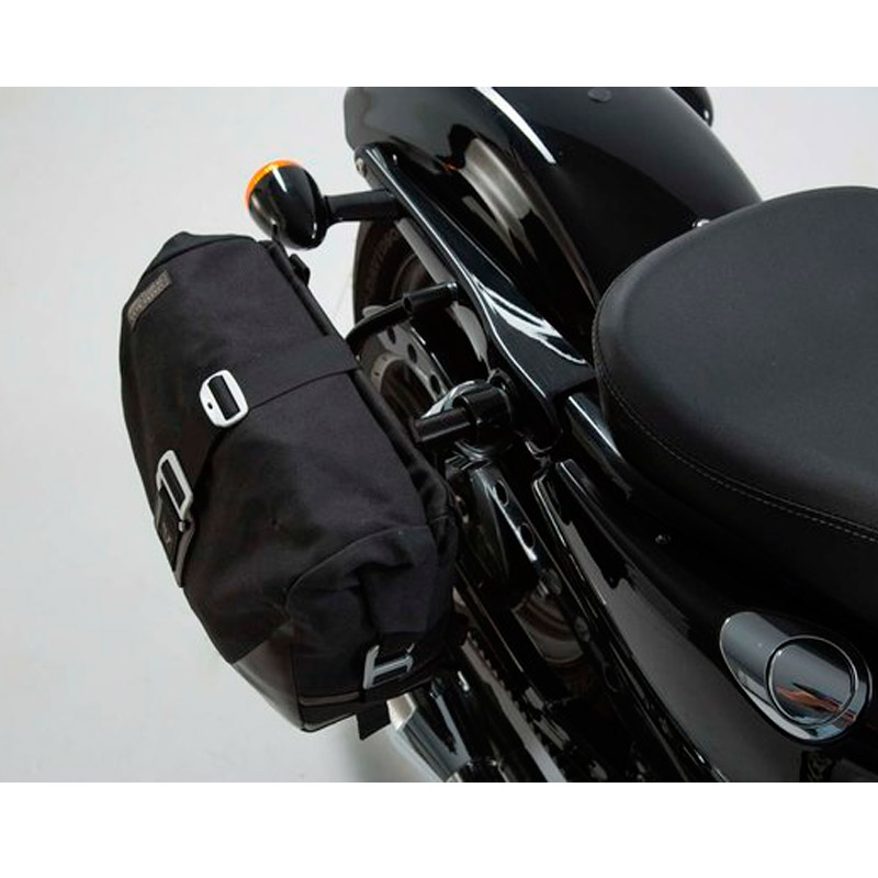 Juego bolsas y soportes Legend LH1 Harley Davidson Softail