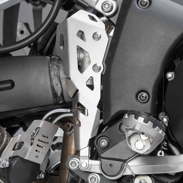 Protector bomba freno Suzuki 1000 V-Strom 14- SWMotech