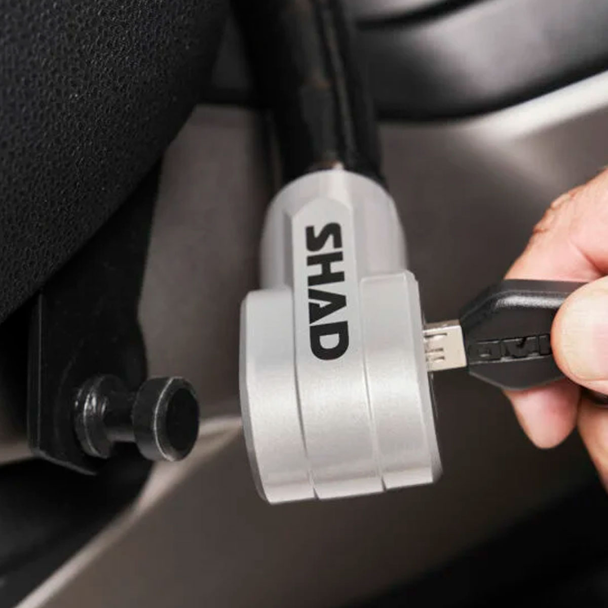 Antirrobo Scooter-Casco Shad Serie 3 49cm Tamaño 7