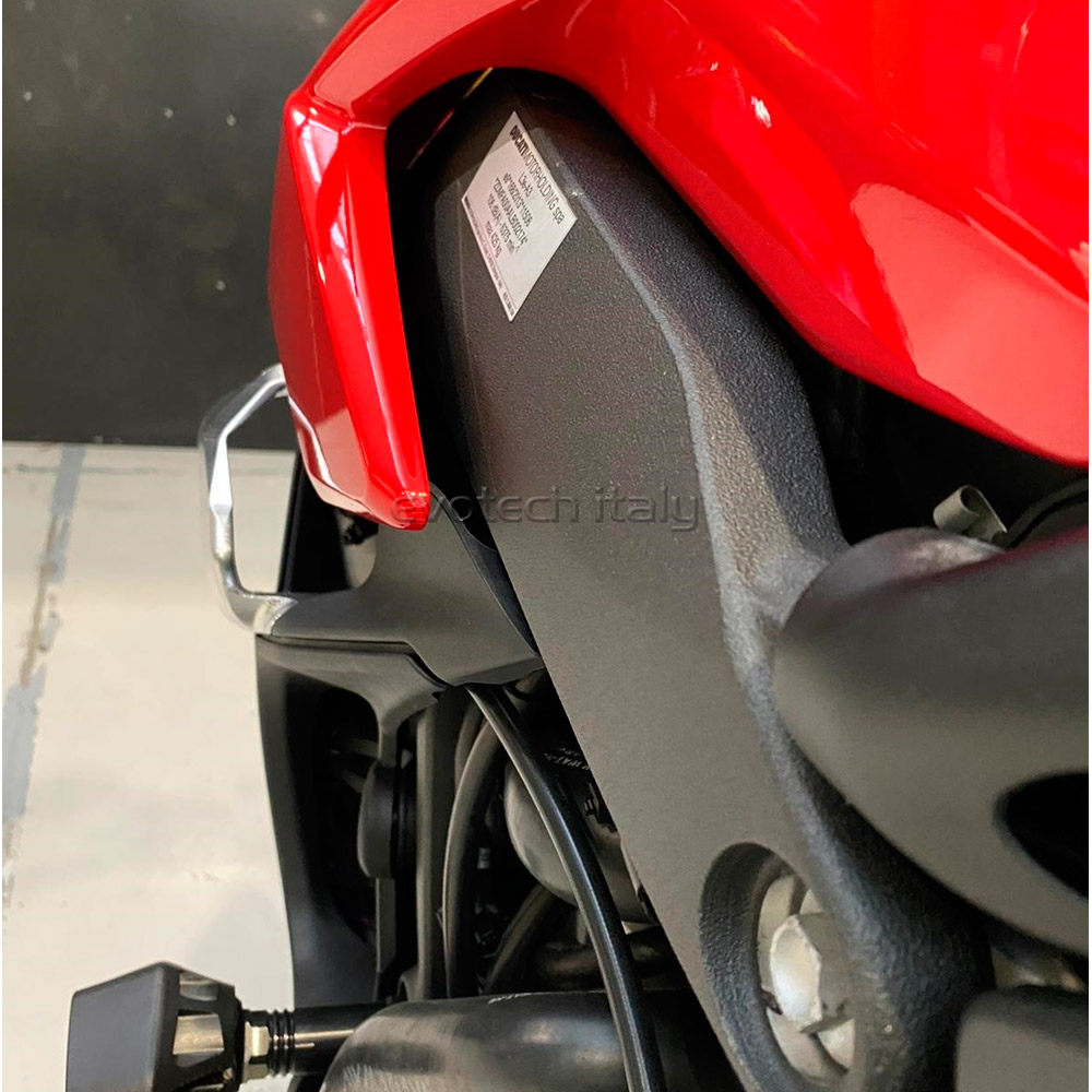 Kit de alerones Ducati Streetfighter V4 S 20-