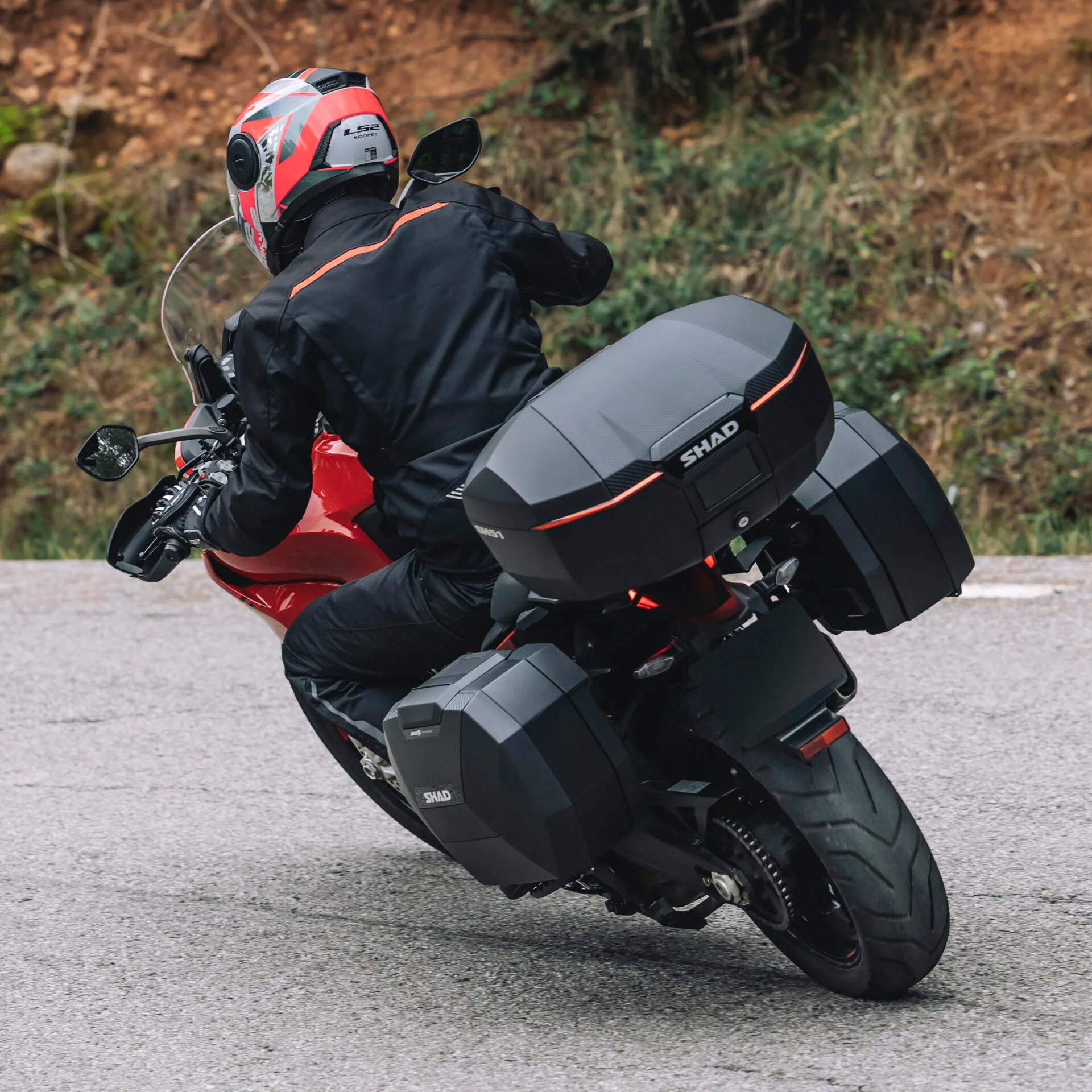 Baul Shad SH51 Carbono