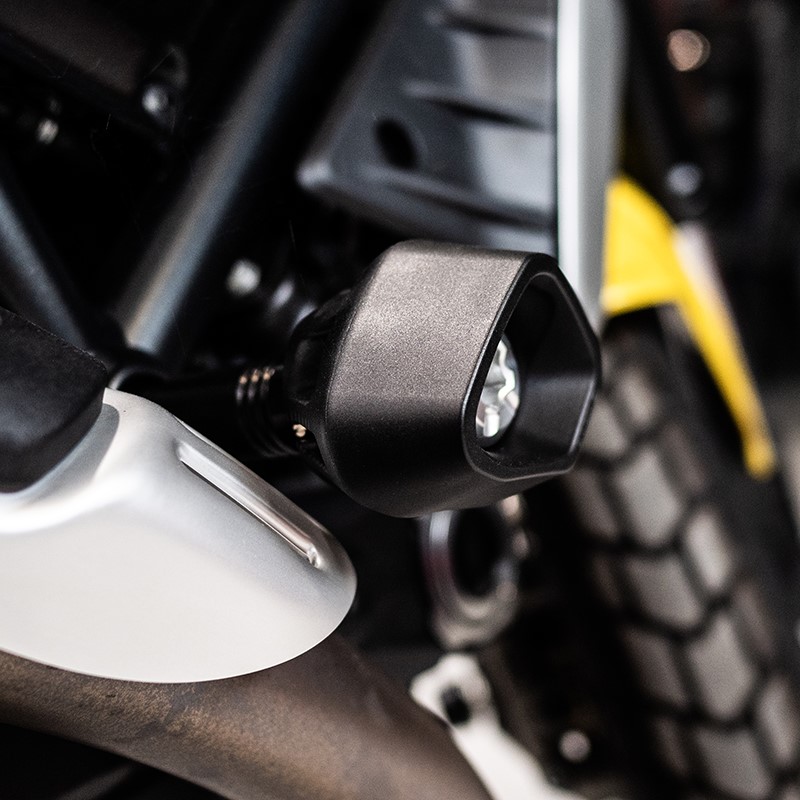 Protectores Evotech anticaida para Ducati Scrambler 800 23-24