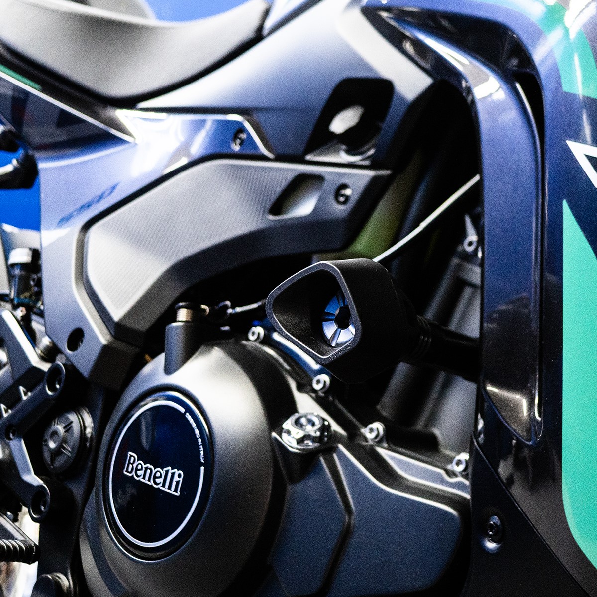 Protectores Evotech anticaida para Benelli Tornado 550 25+