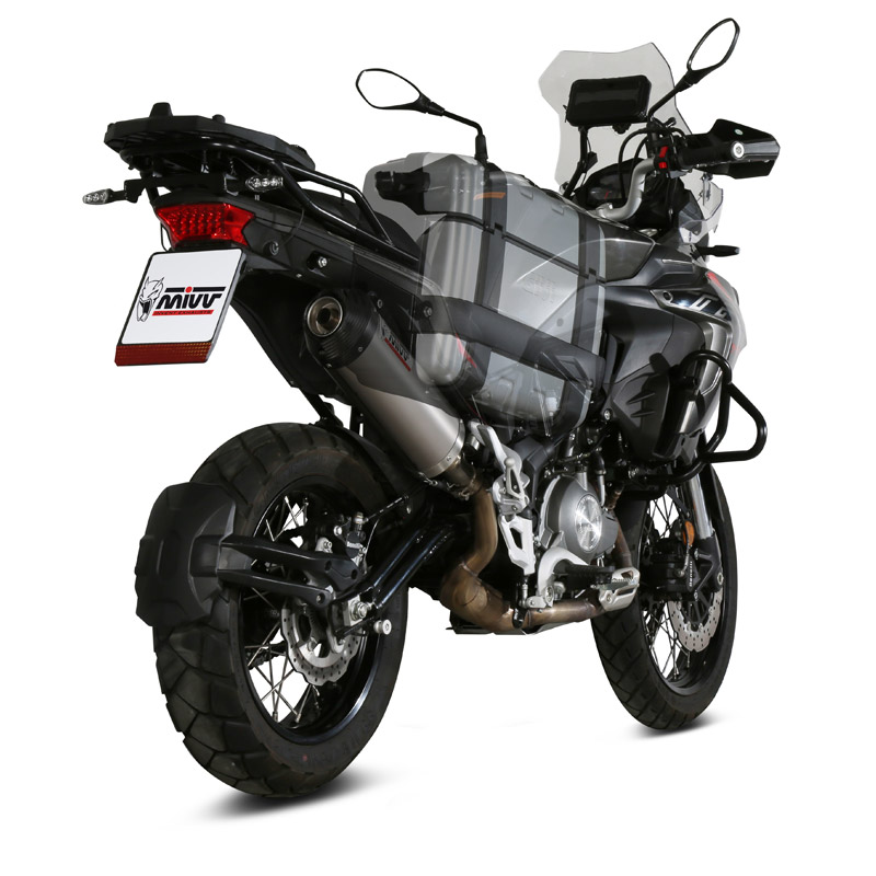 Escape oval titanio Benelli TRK502X 18-