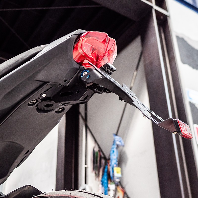 Portamatriculas Evotech RC para Yamaha MT-10 22+