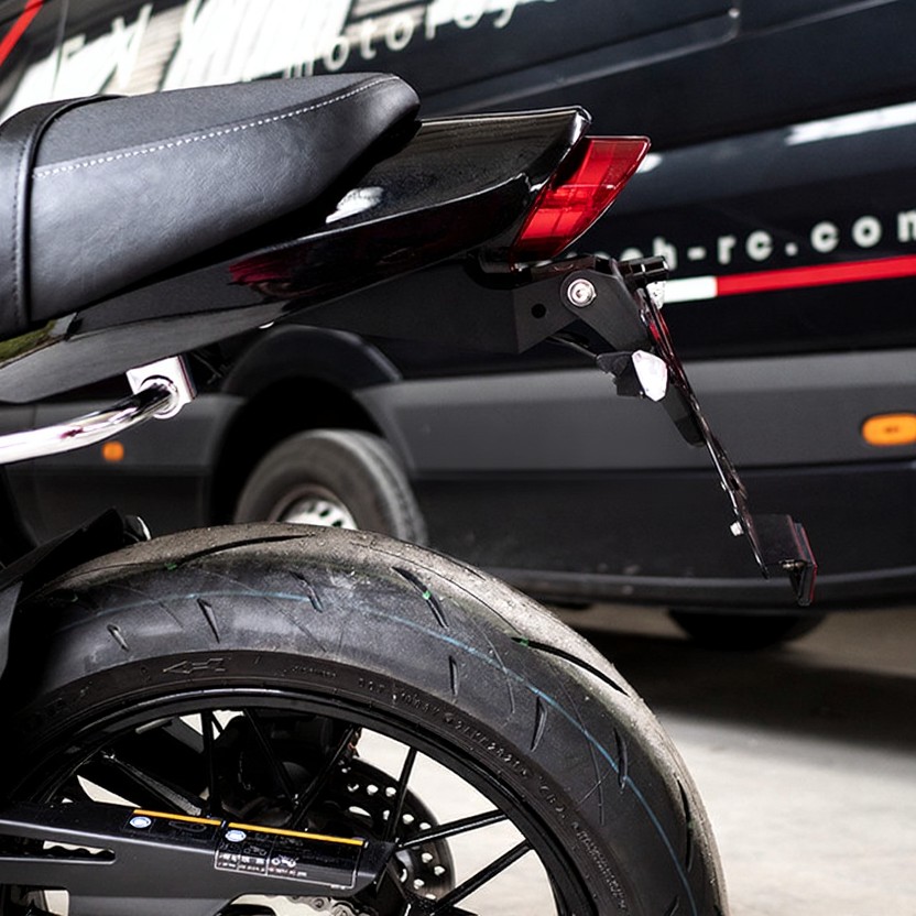 Portamatriculas Evotech RC para Kawasaki Z650 RS 22+