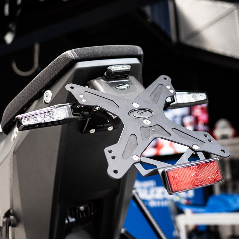 Portamatriculas Evotech RC para Ktm 990 Duke / 1390 SuperDuke R 24+