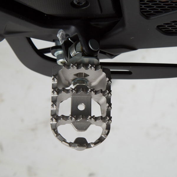Reposapies Honda NC,Crossrun,Crosstour,Suzuki SV/DL650 SWMotech