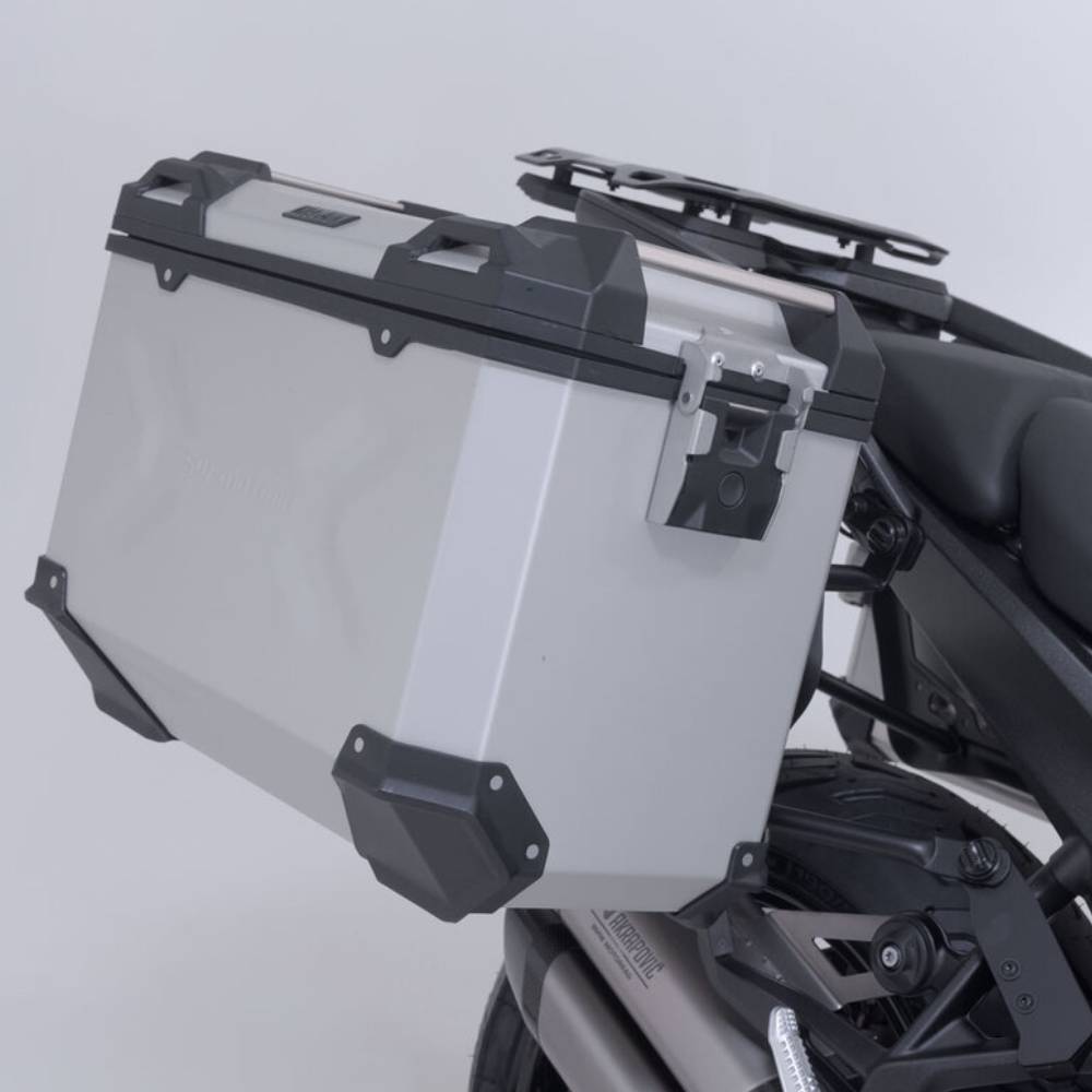 Maletas con soportes SwMotech TRAX ADV BMW R1300R-RS 25-