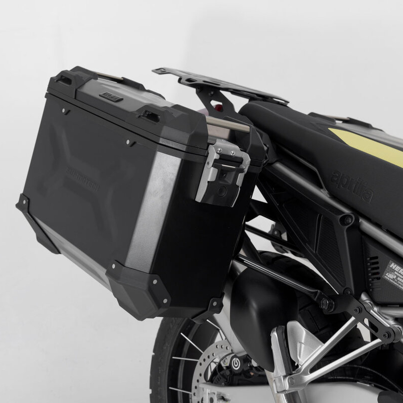 Soportes laterales PRO de SW-MOTECH especifico para Aprilia Tuareg 660 21+