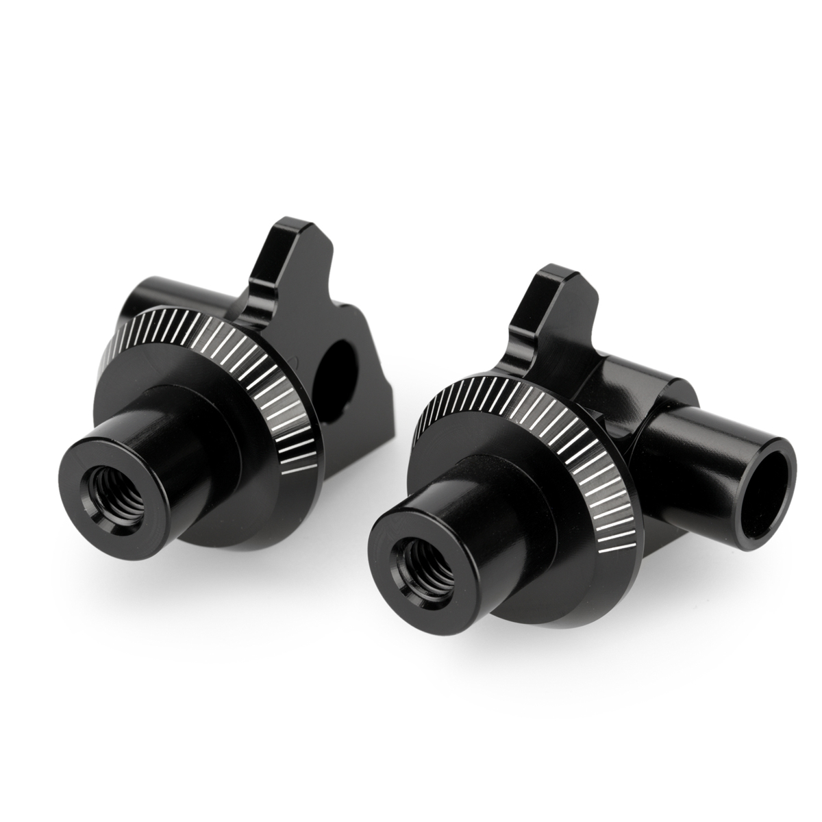 Herrajes estriberas Puig para Aprilia Tuareg 660 22+