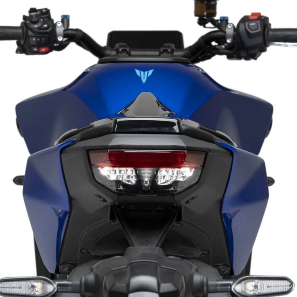 Colín Yamaha MT09 24- Puig