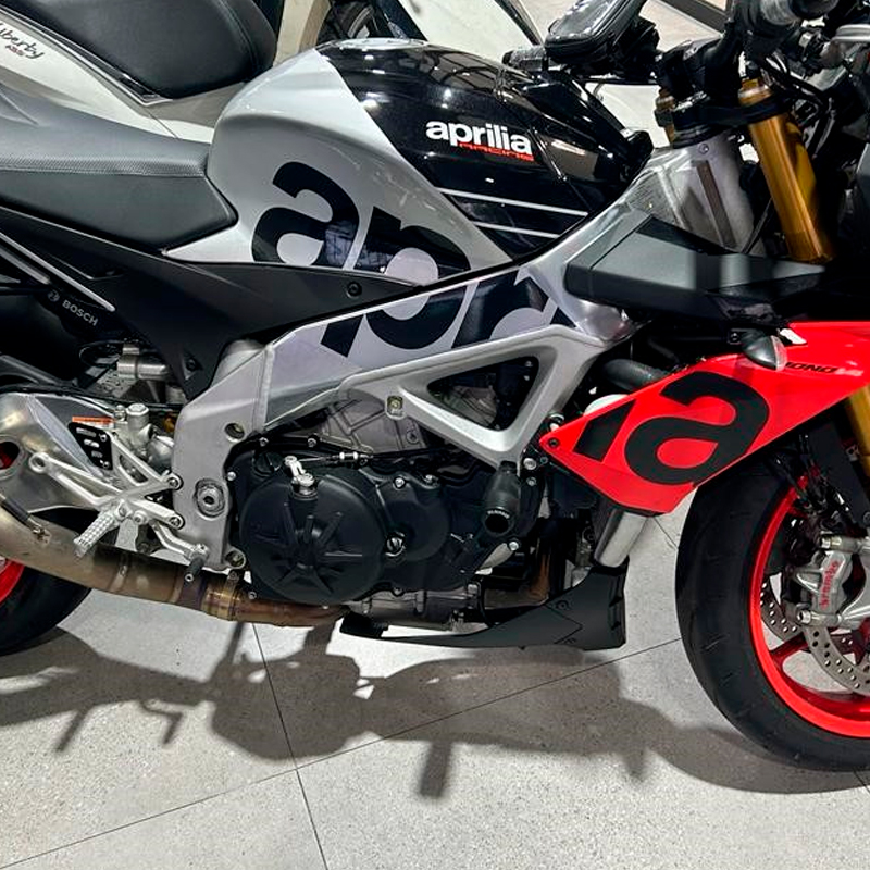 Pelacrash tacos protector de carenado moto Aprilia Tuono V4 2011-