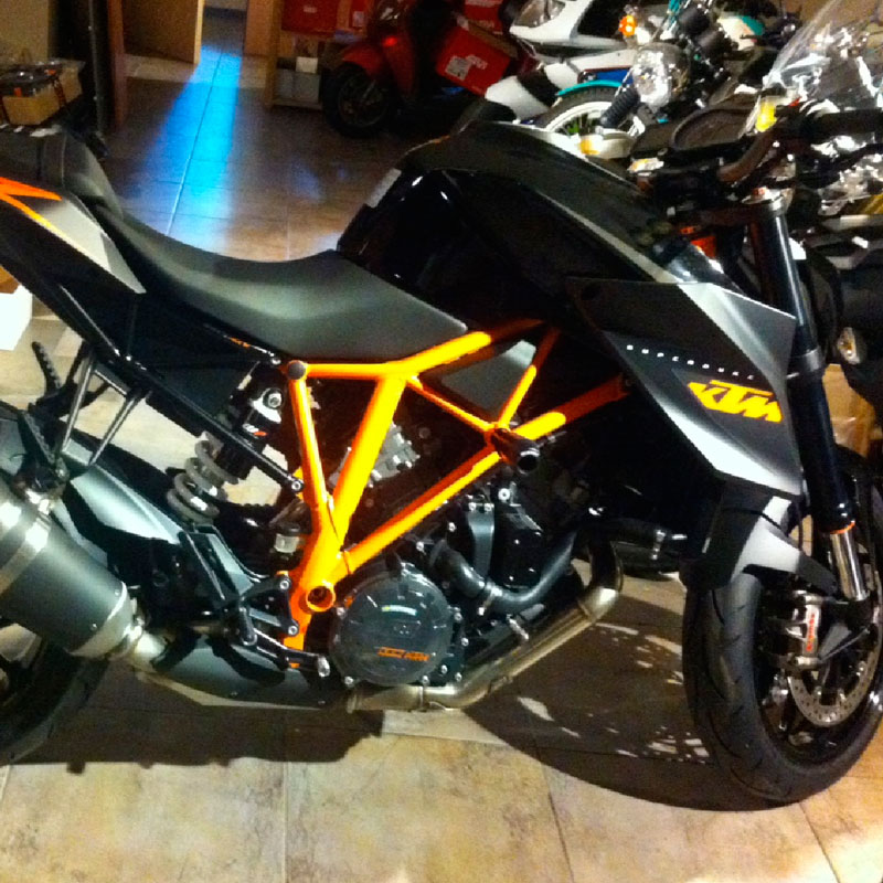 Pelacrash tacos protector de carenado moto KTM 1290 Superduke 2014-