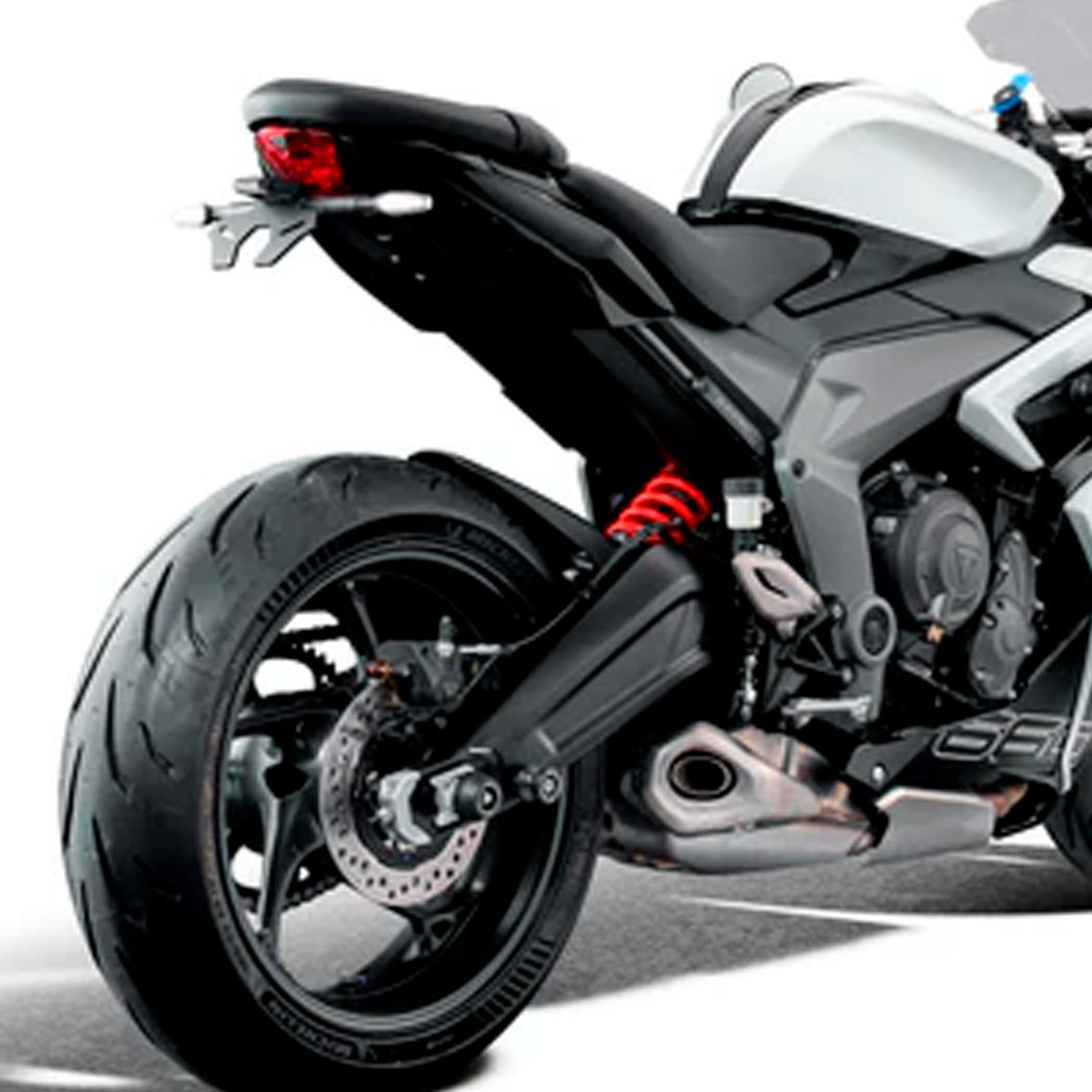 Tapas estriberas Triumph Daytona 660 21+