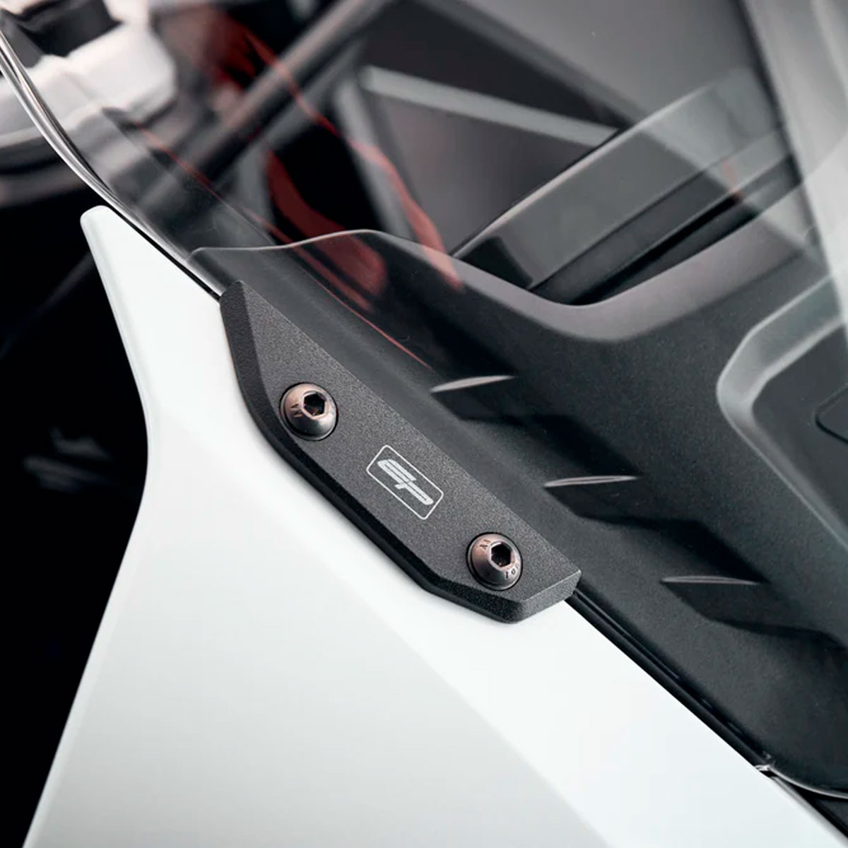 Tapas tapar agujeros de espejos retrovisores Triumph Daytona 660 24+ EP