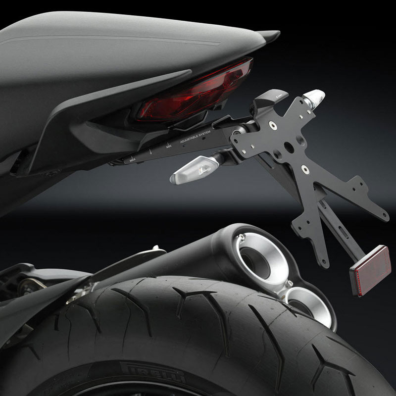 Portamatriculas para Ducati Monster 821 14-17 Rizoma Modelo Fox