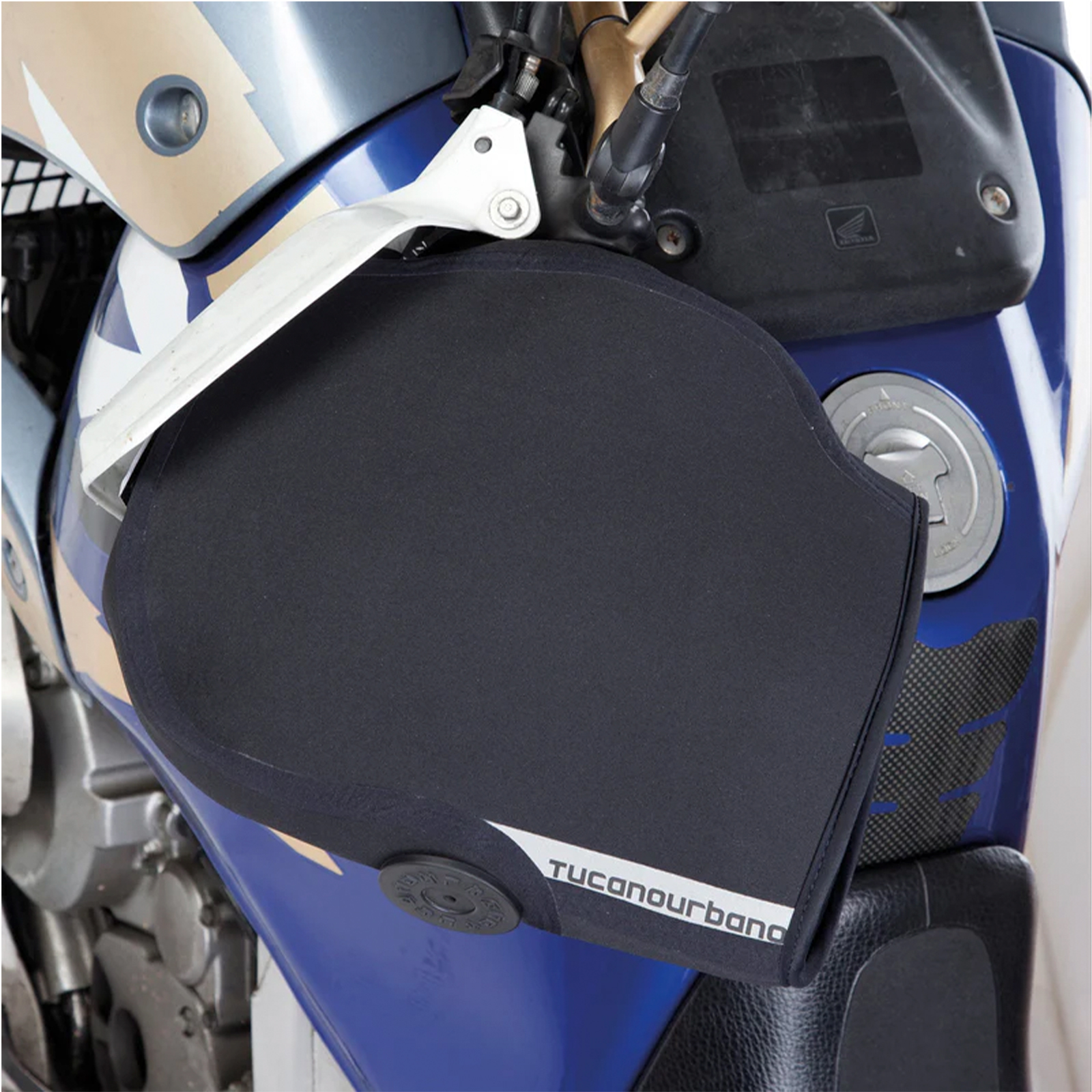 Manoplas Tucano Eva para manillar con protectores de mano R367