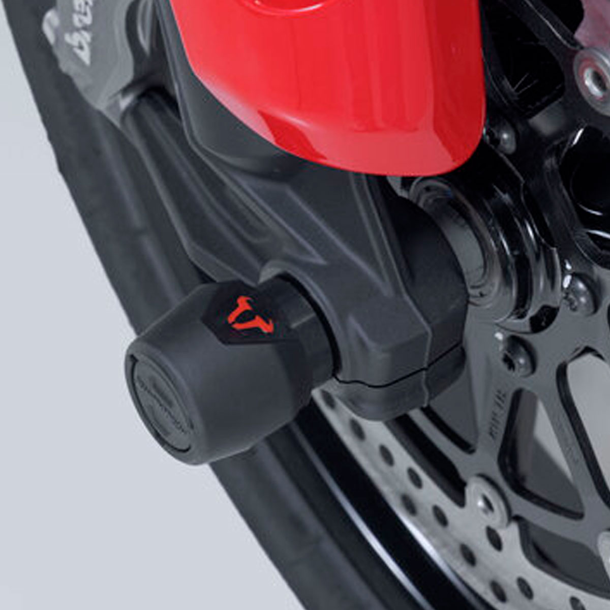 Protector eje delantero Ducati Multistrada V2 24+