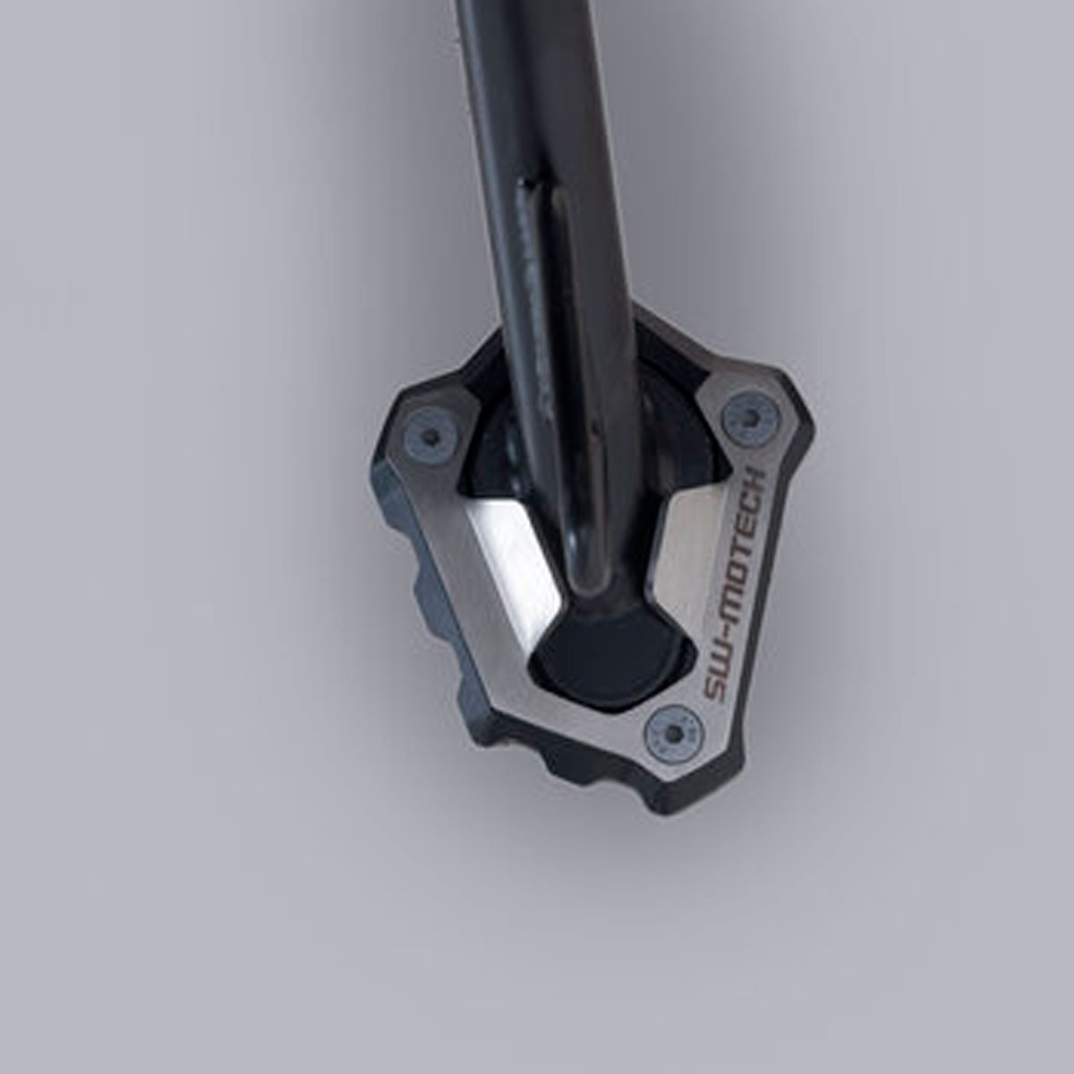 Apoyo caballete lateral Triumph Scrambler 1200 X 23+