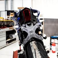 Portamatriculas Evotech RC para Yamaha R7 21+