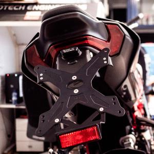 Portamatriculas Kawasaki Z900 2025+ Evotech