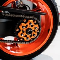 Porta corona para KTM 1290 Superduke y KTM 1390 Superduke