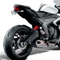 Tapas estriberas Triumph Daytona 660 21+