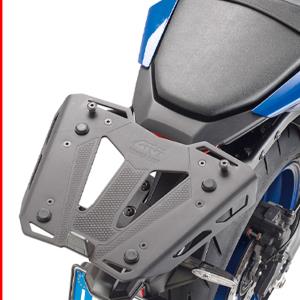 Portaequipajes trasero Givi para Yamaha MT09 24+