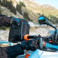 Bidon 2,5 litros Givi homologado para el transporte de gasolina agua o aceite