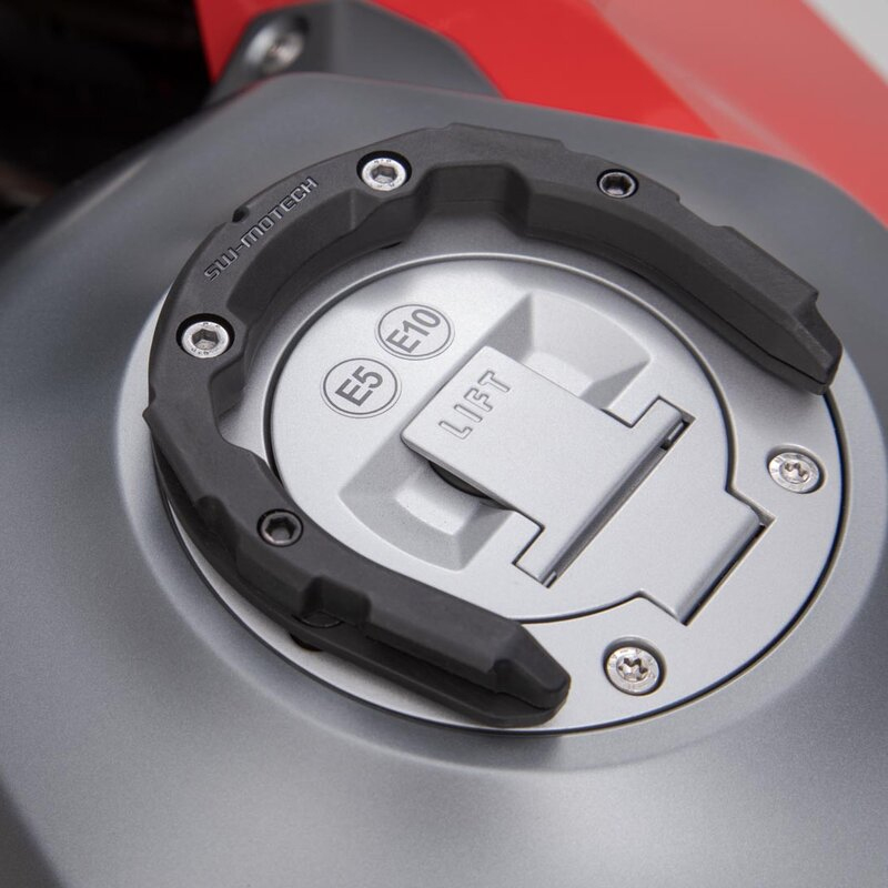 Anillo de deposito SW-PRO para bocas con 6 tornillos Aprilia, BMW y Triumph 