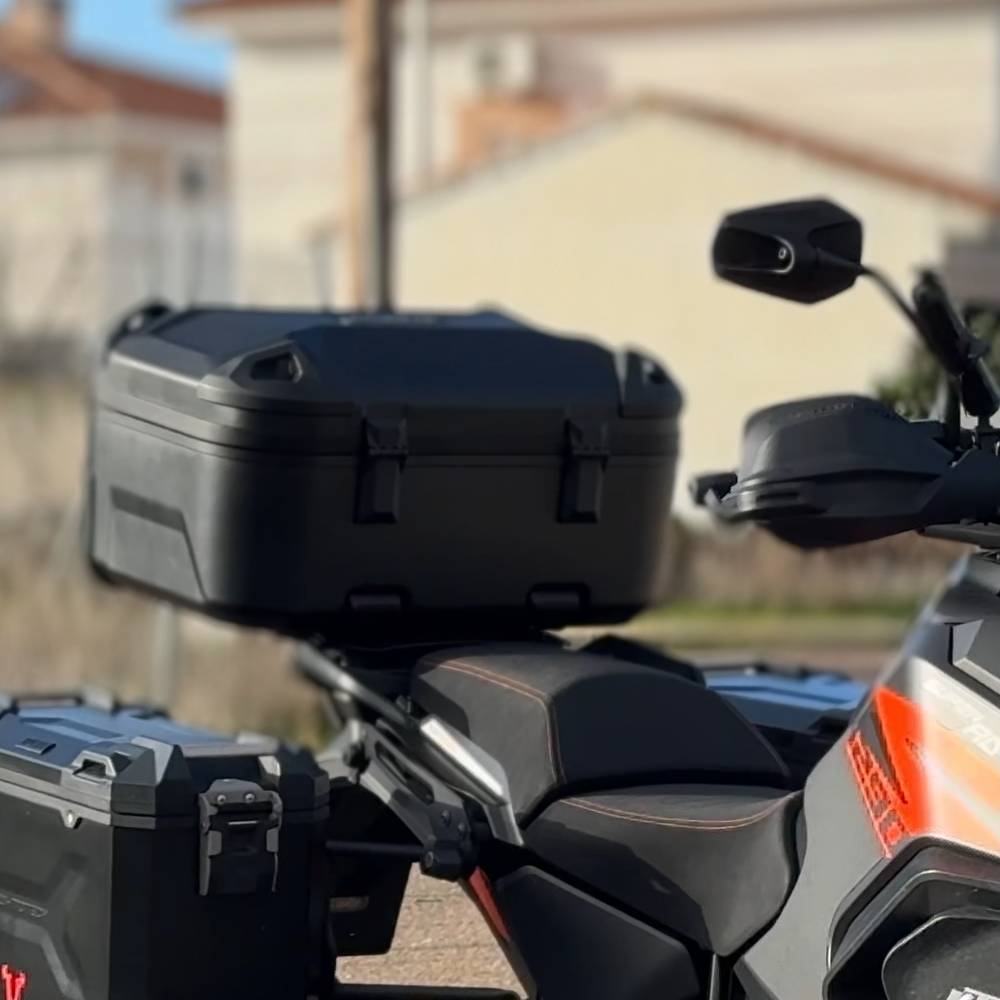 Maleta trasera DUSC SW Motech 55l unidad de pruebas