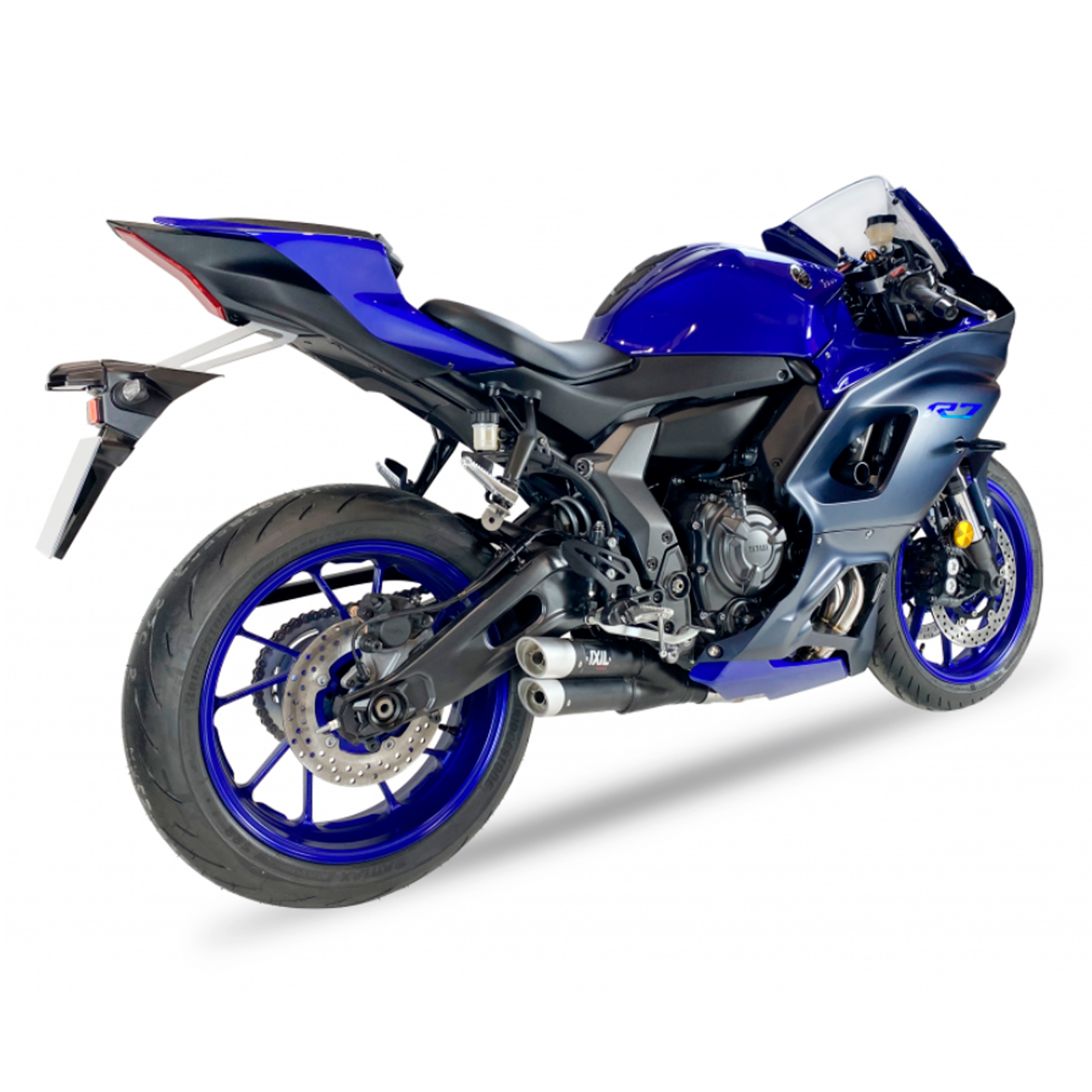 Escape acero negro Ixil L3XB Yamaha R7 21-